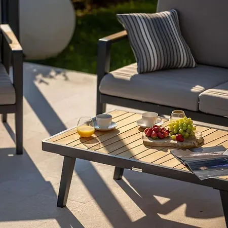 Вилла Milagros Кожино